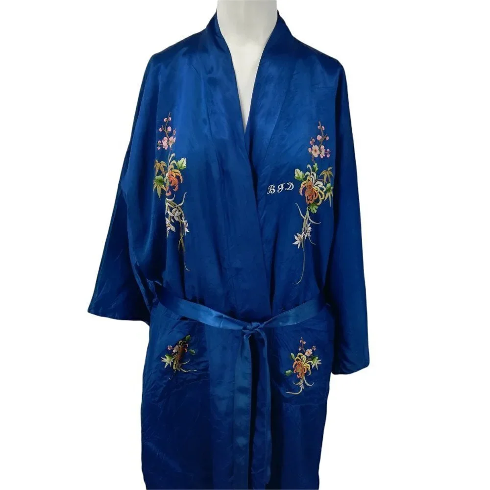 Vintage Silky Kimono Robe Size XL Embroidered Flowers BJD Smoking Jacket Asian - Picture 7 of 12